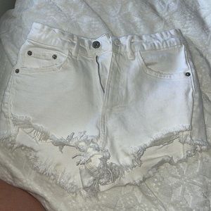 White ZARA jean shorts
